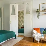 Rumbach Royal Apartment