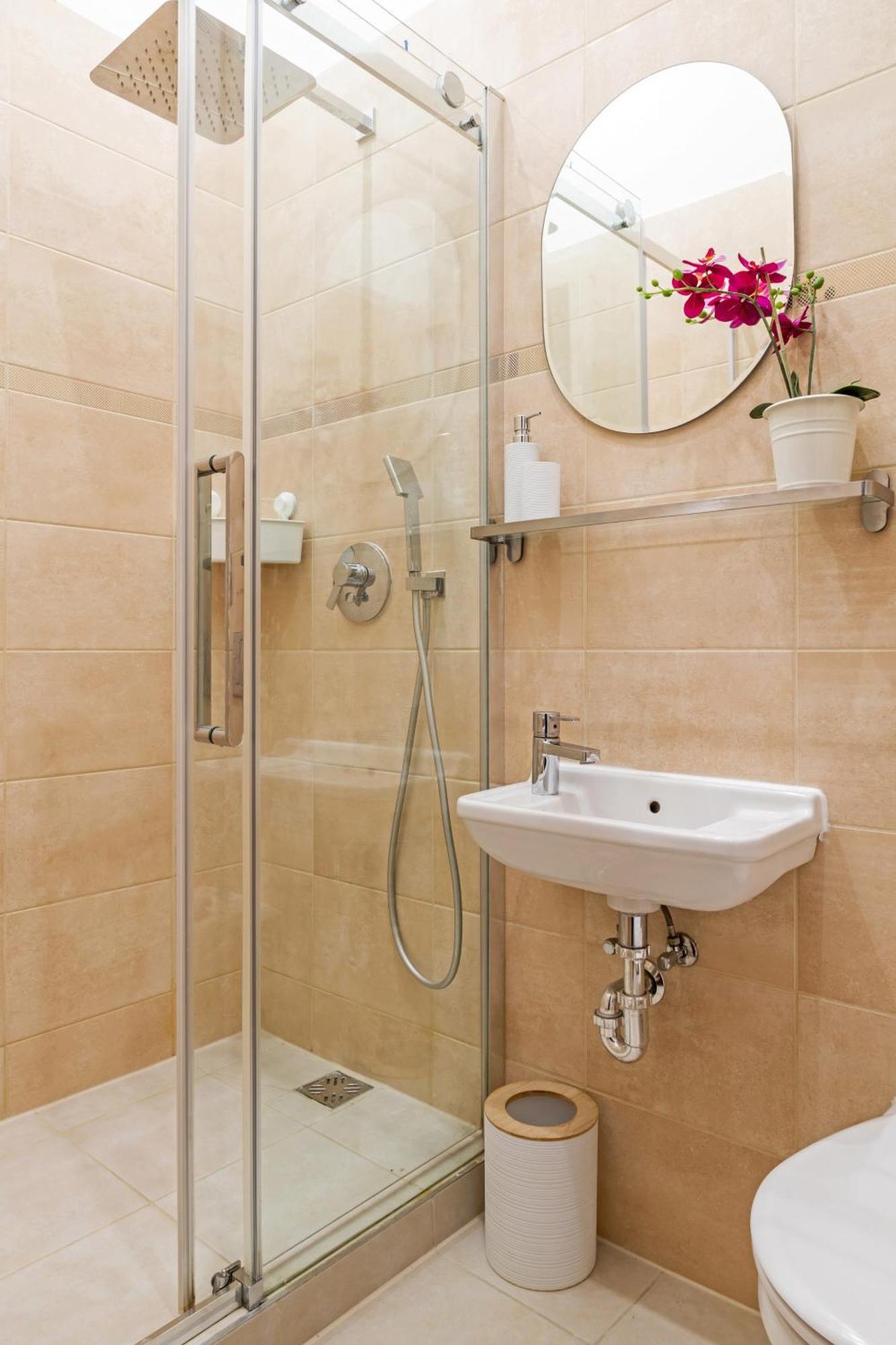 Rumbach Royal Apartment