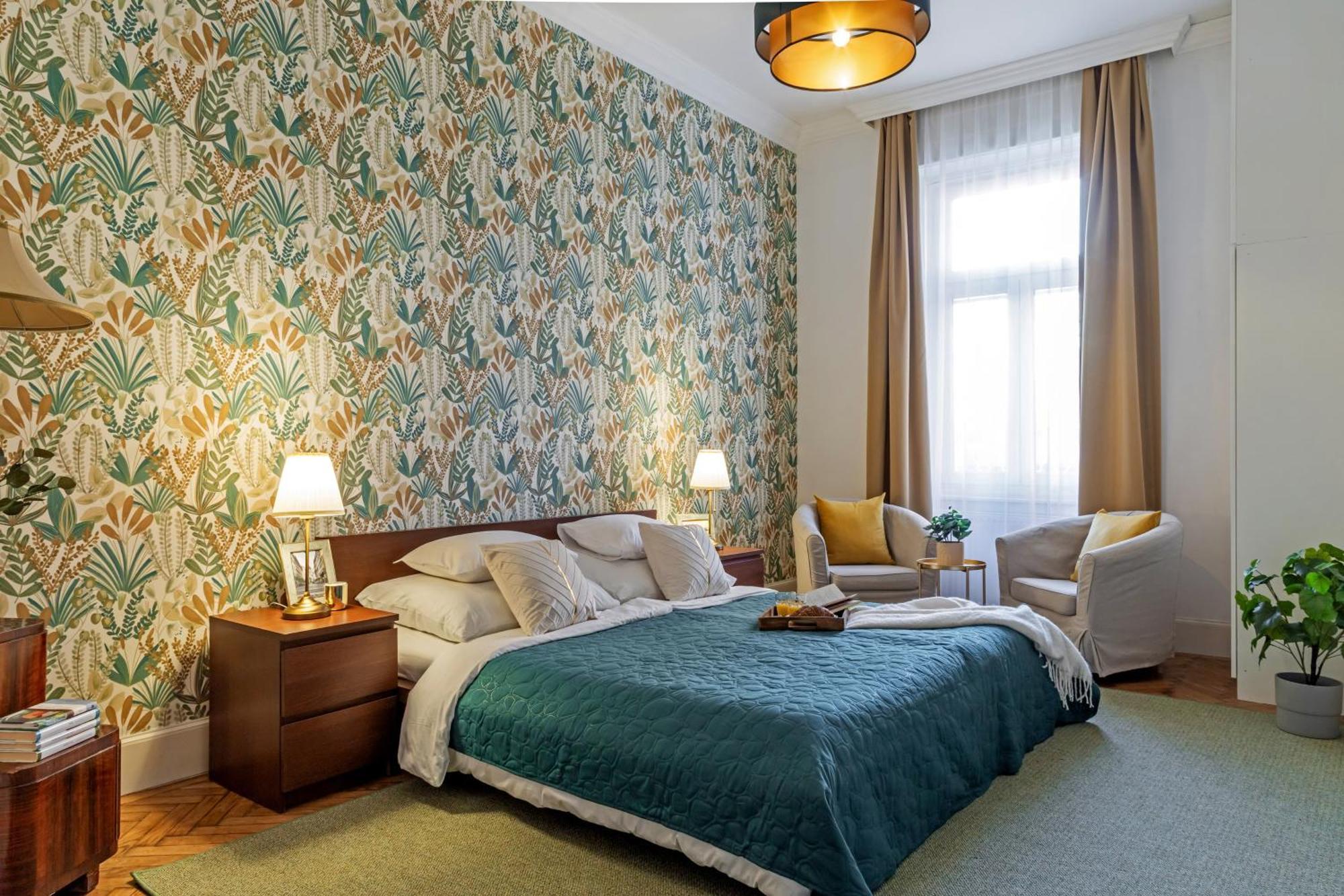 Rumbach Royal Apartment *